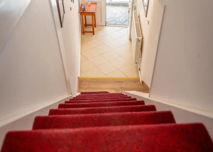 2br Cozy House Near Tsarevets Fortress Апартамент